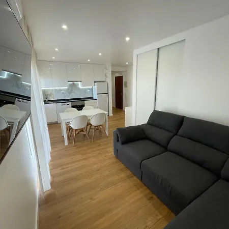 South Pearl Monte Gordo
